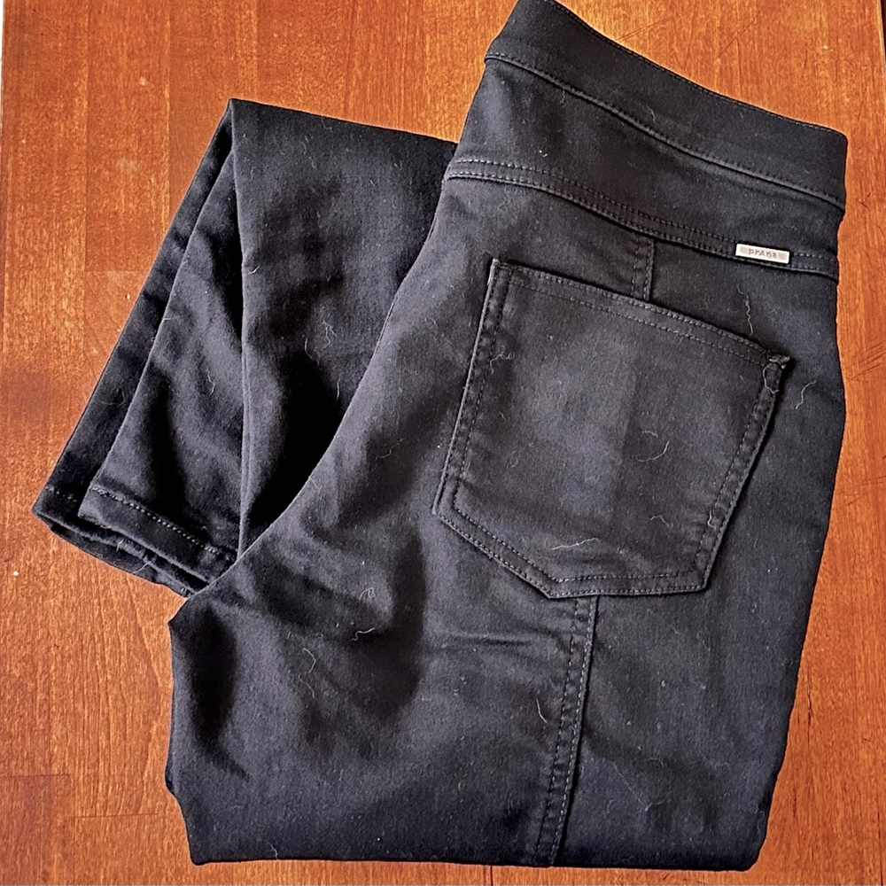 Prana Women’s Pull On Pant with Seam Panel Detailing | Size: 8 (29)